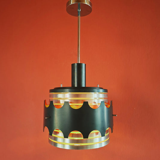 Retro Space Age Metal Pendant Light UFO Silver Black Metal